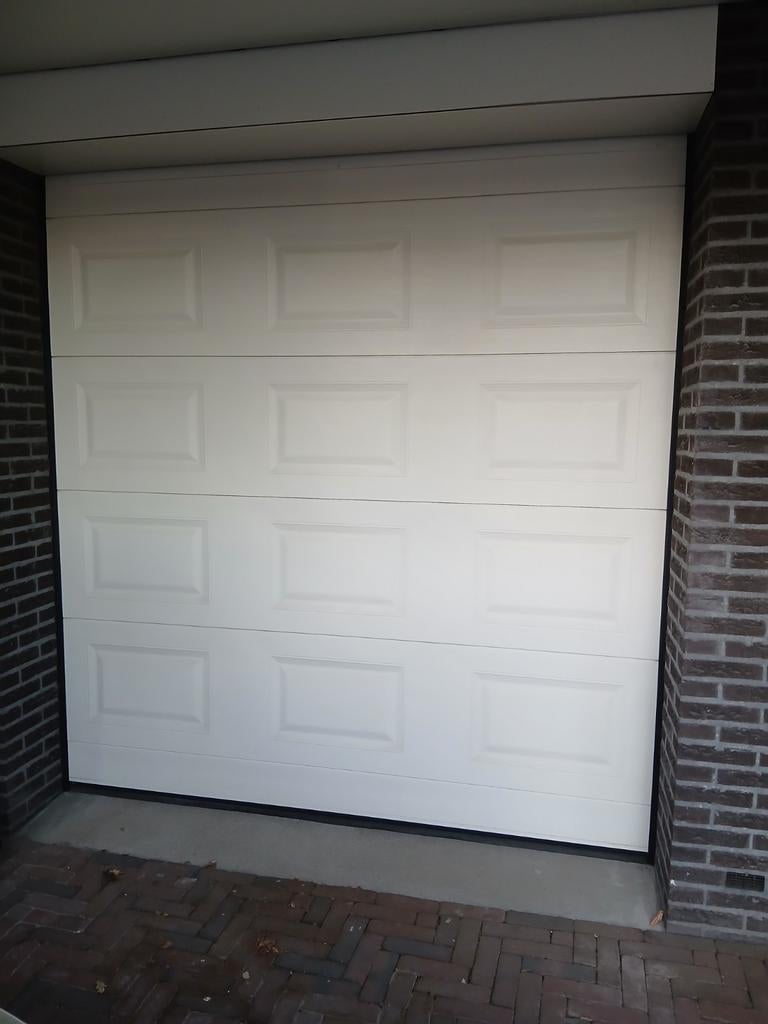 Elektrische Garagedeur met Afstandsbediening (HORMANN), Ophalen, Gebruikt, Garagedeur, 120 cm of meer
