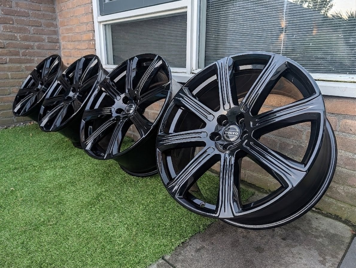 21 inch Volvo XC90 velgen Origineel zwart 5x108 Gloednieuw!, Gebruikt, Velg(en), Personenwagen, 21 inch