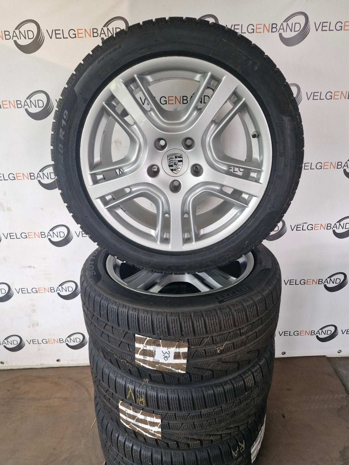 Winterset Porsche Panamera 5x130 71,6 255 45 285 40 19, 19 inch, Gebruikt, 255 mm, .