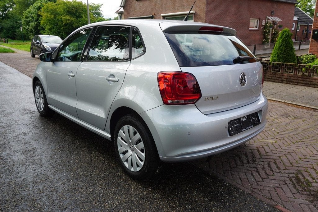 Volkswagen Polo 1.4-16V Comfortline Cruise control, Garantie, Euro 5, Gebruikt, Zwart, 4 cilinders