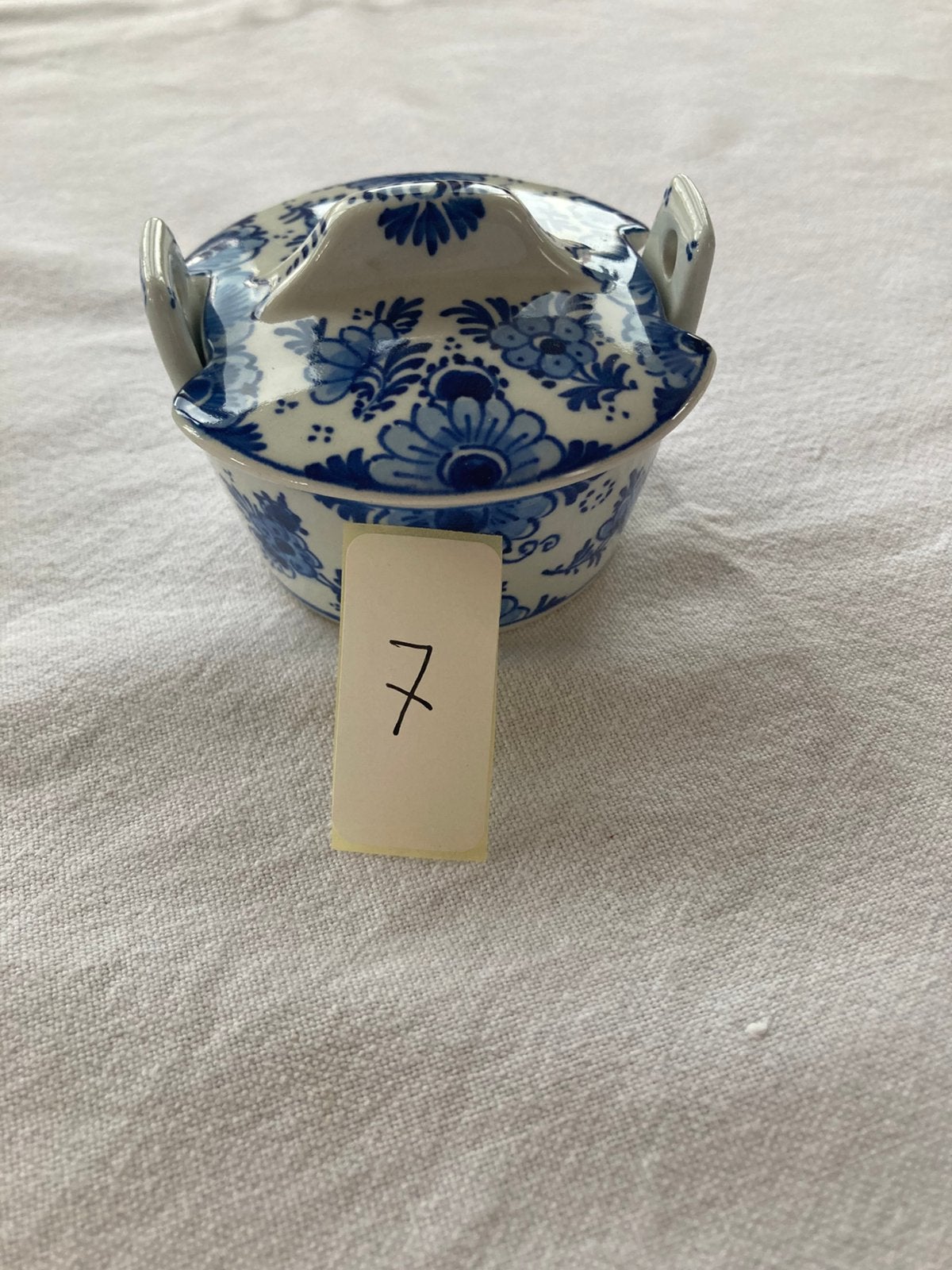 Klein Delft blauw potje met deksel, Ophalen
