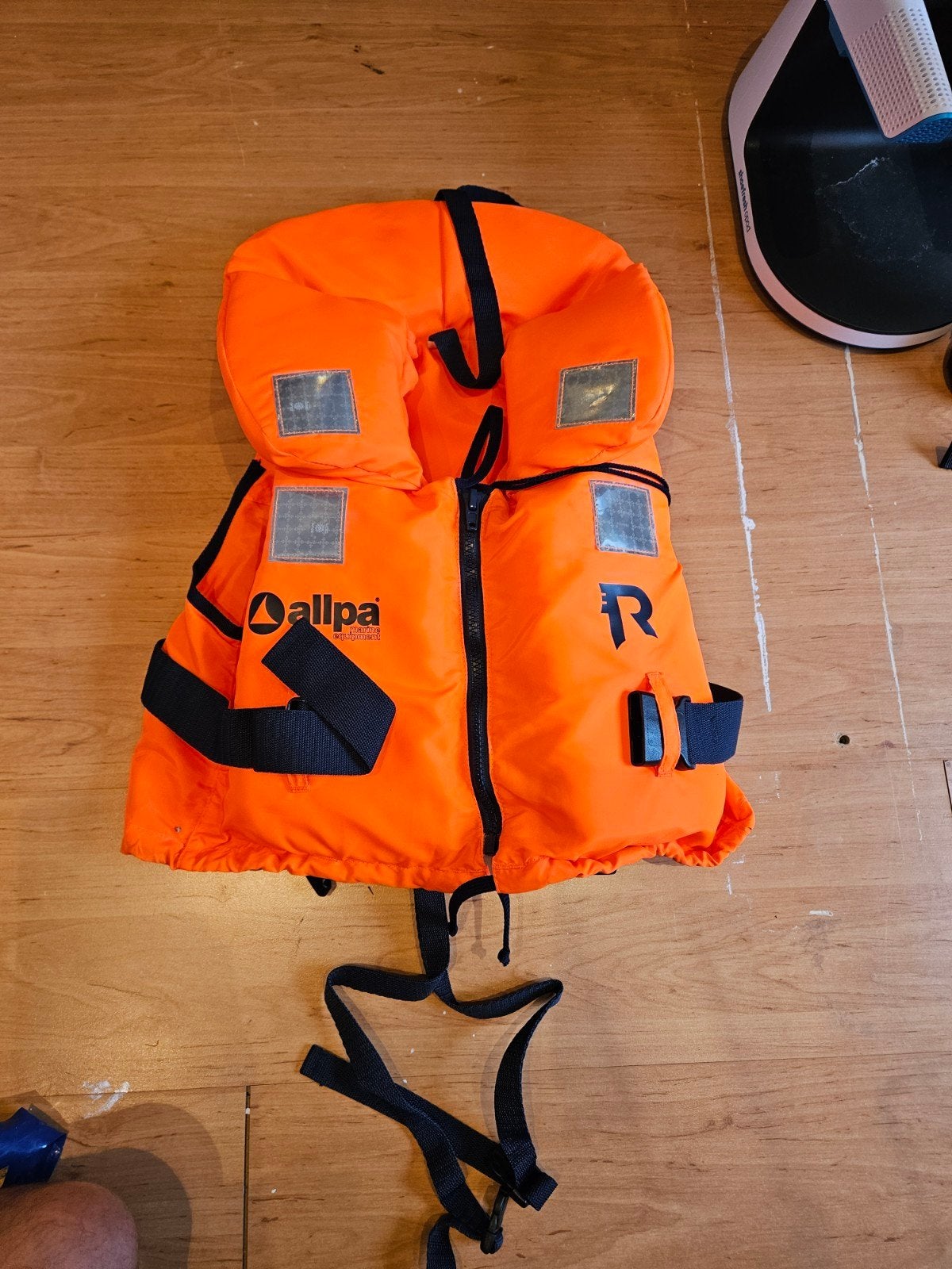 reddingsvest regatta onder 40 kg, Ophalen, Dame of Heer, Reddingsvest of Zwemvest
