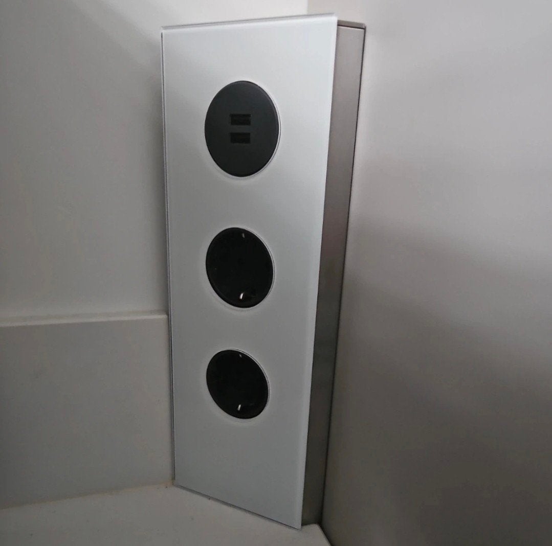 Naber PowerEck G Hoekcontactdoos met 2x USB, Glas wit, Ophalen of Verzenden, Gebruikt, Stopcontact