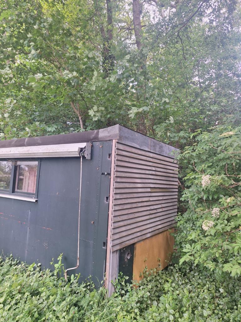 GEISOLEERDE 20FT ZEECONTAINER OEFENRUIMTE MUZIEKSTUDIO, Ophalen