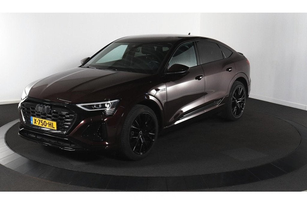 Audi Q8 55 Quattro S Edition 115 kWh (bj 2023, automaat), Auto's, Audi, Bedrijf, Te koop, Q8, Elektrisch, SUV of Terreinwagen