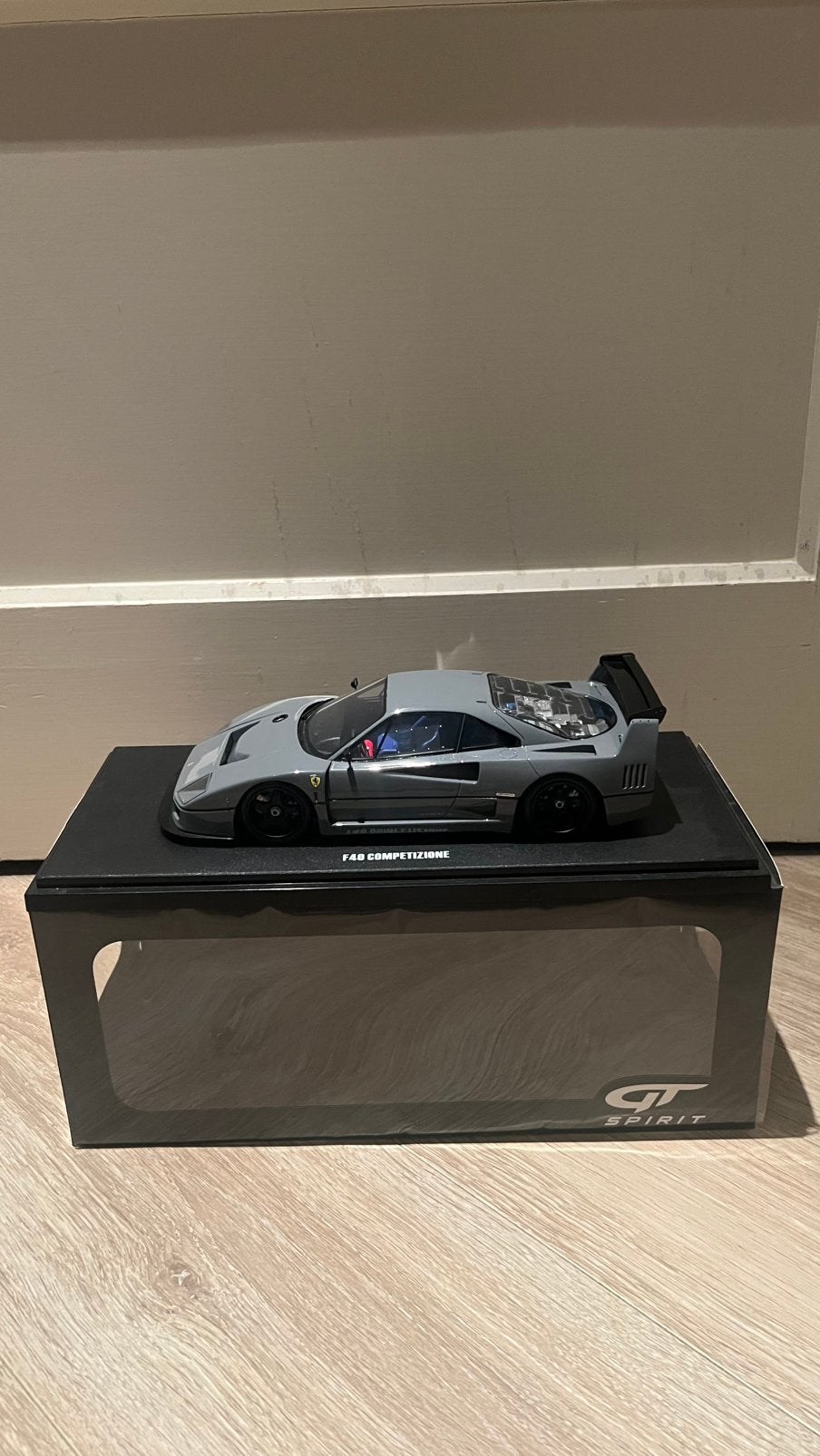 GT Spirit Ferrari F40 Competizione 1:18, Ophalen of Verzenden, Nieuw, Auto, Overige merken