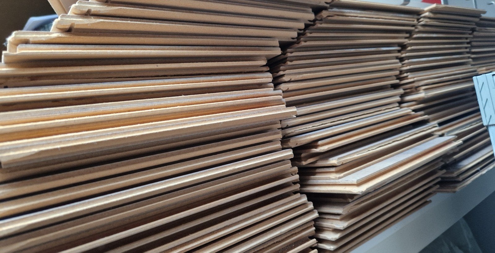 Partij houten laminaat (ca. 100 planken), Ophalen, Gebruikt, 50 tot 150 cm, 10 m² of meer