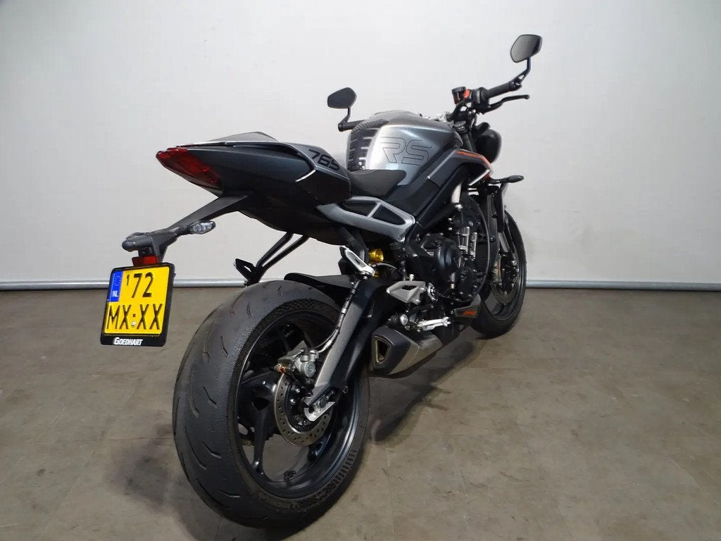 Triumph Street STREET TRIPLE RS € 12.490,00 - foto 3