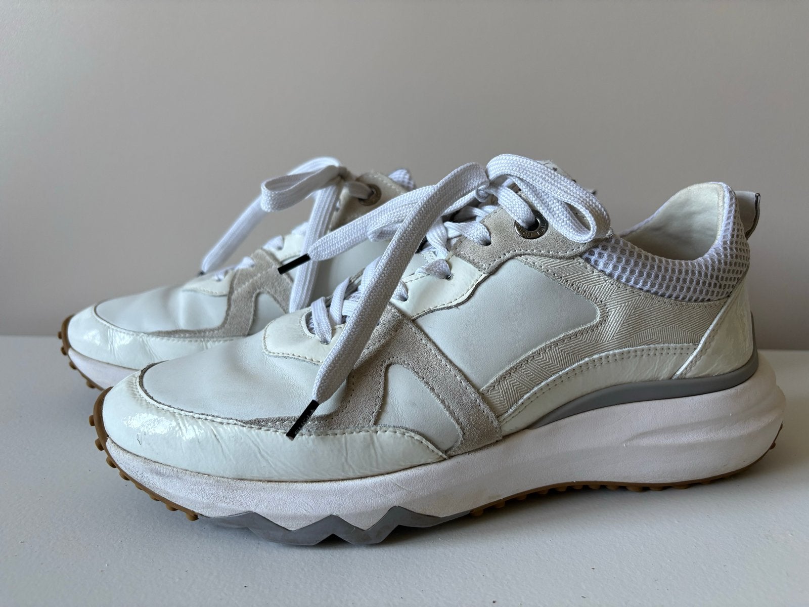 Floris van Bommel sneakers wit maat 40, Wit, Ophalen of Verzenden, Sneakers of Gympen, Gedragen