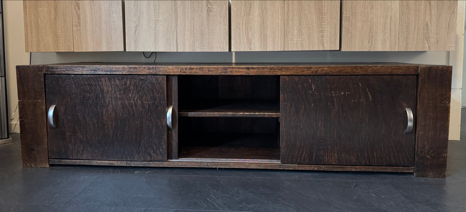 Gratis zware kwaliteit tv-meubel/dressoir - Rotterdam West, Ophalen, Gebruikt, 200 cm of meer, Minder dan 100 cm