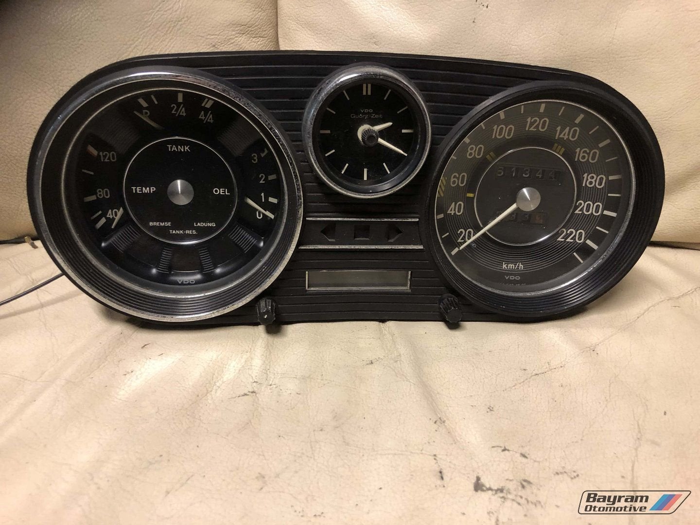 Mercedes W114 tellerbak km teller tacho 200 serie oldtimer, Auto-onderdelen, Dashboard en Schakelaars, Gebruikt, -, Ophalen of Verzenden