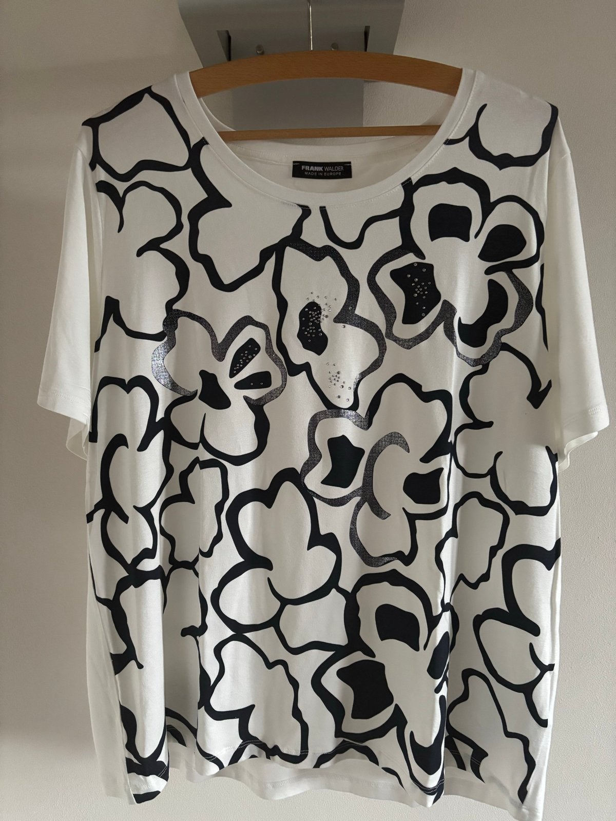 Frank Walder T-shirt met bloemenprint en strass, Kleding | Dames, T-shirts, Wit, Maat 46/48 (XL) of groter, Nieuw, Ophalen of Verzenden