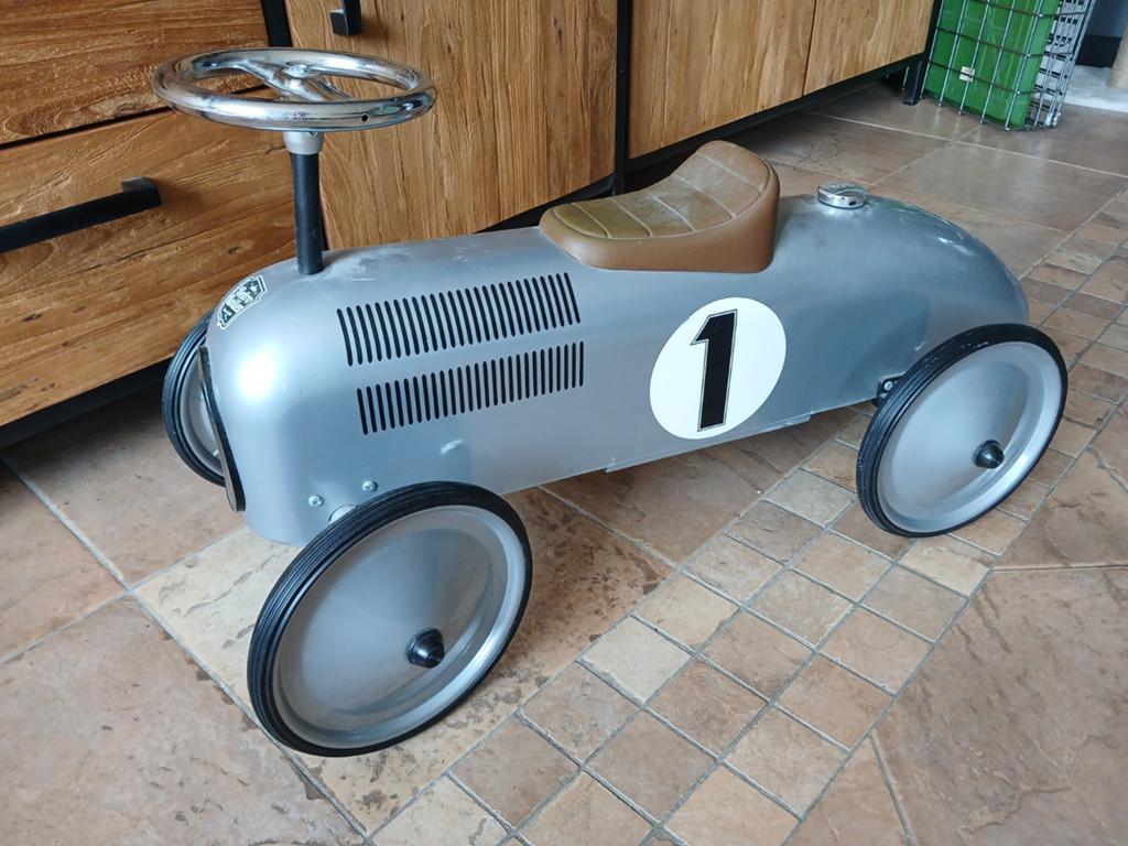 Retro model loopauto racewagen, Kinderen en Baby's, Speelgoed | Buiten | Voertuigen en Loopfietsen, Ophalen, Zo goed als nieuw