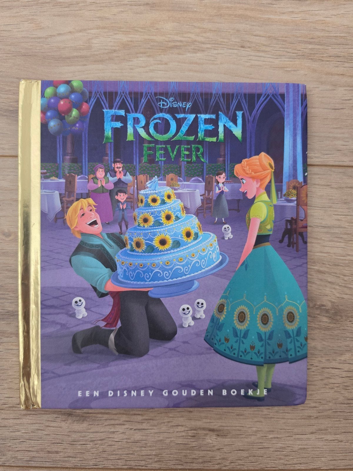Een Disney gouden boekje Frozen Fever, Ophalen of Verzenden, Zo goed als nieuw, Sprookjes, Gouden boekje