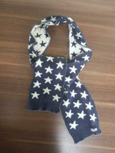 blauwe/witte sjaal met sterretjes, Kinderen en Baby's, Babykleding | Mutsen, Sjaals en Wanten, Maat 62, Ophalen of Verzenden, Zo goed als nieuw