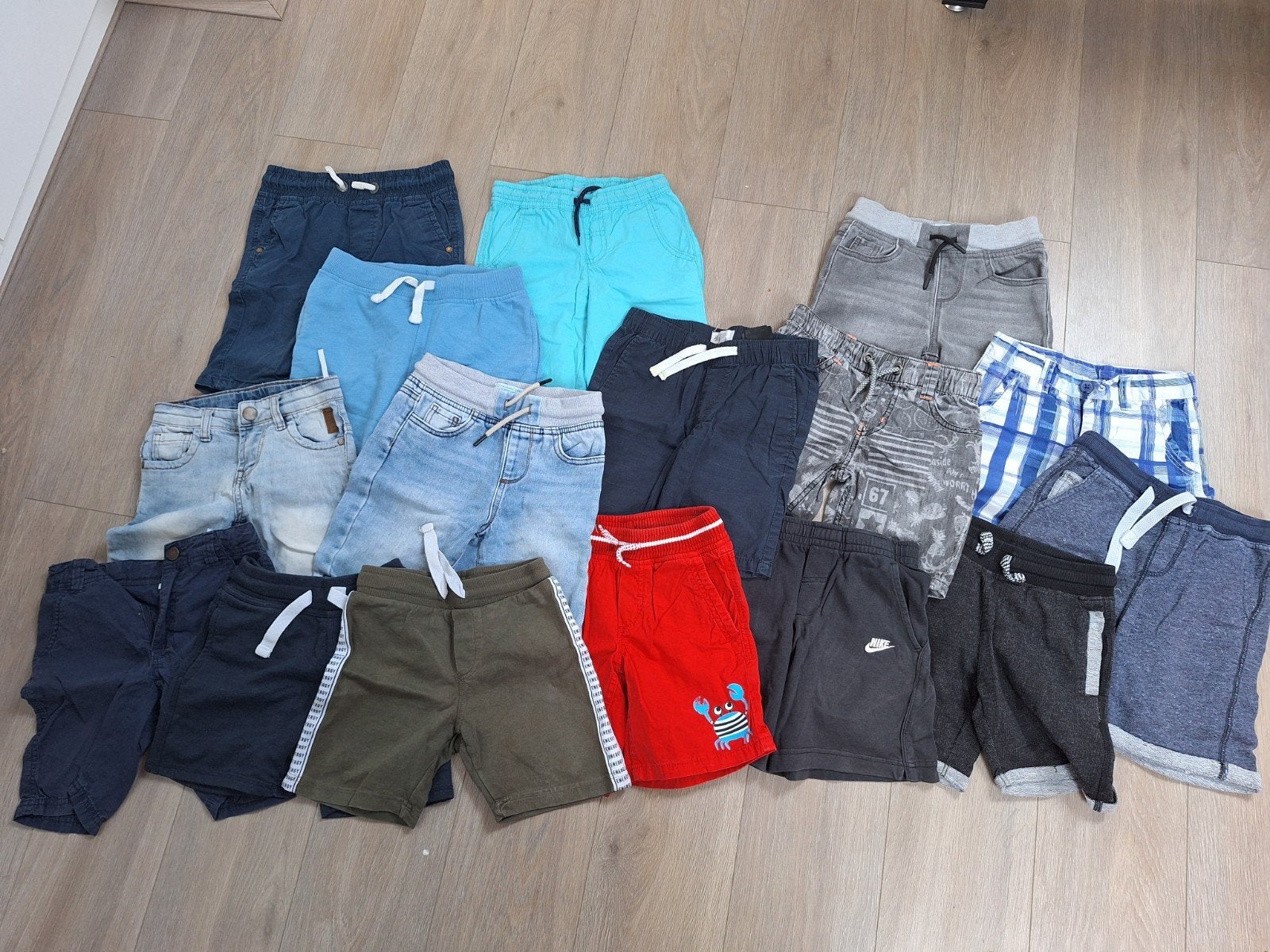 Grote partij korte broeken maat 110 voor jongens, Broek, Gebruikt, Jongen, Diverse merken
