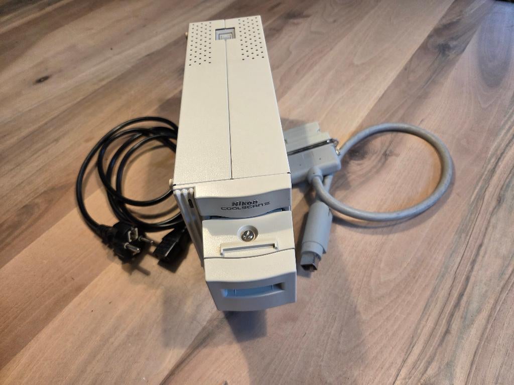 Nikon CoolScan III, Computers en Software, Scanners, Ophalen of Verzenden, Gebruikt
