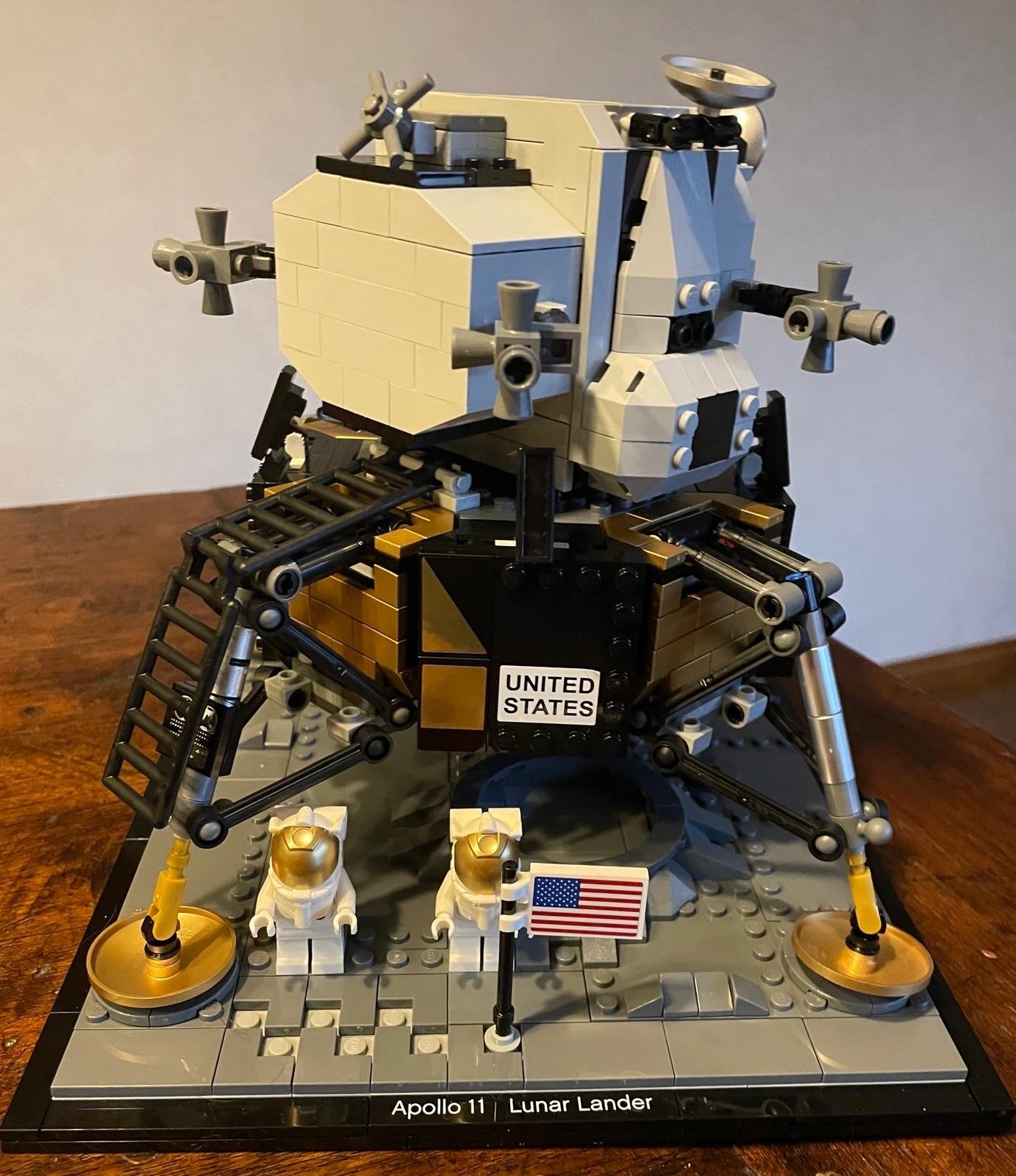 LEGO Creator Expert NASA Apollo 11 Maanlander 10266, Ophalen of Verzenden, Zo goed als nieuw, Overige merken