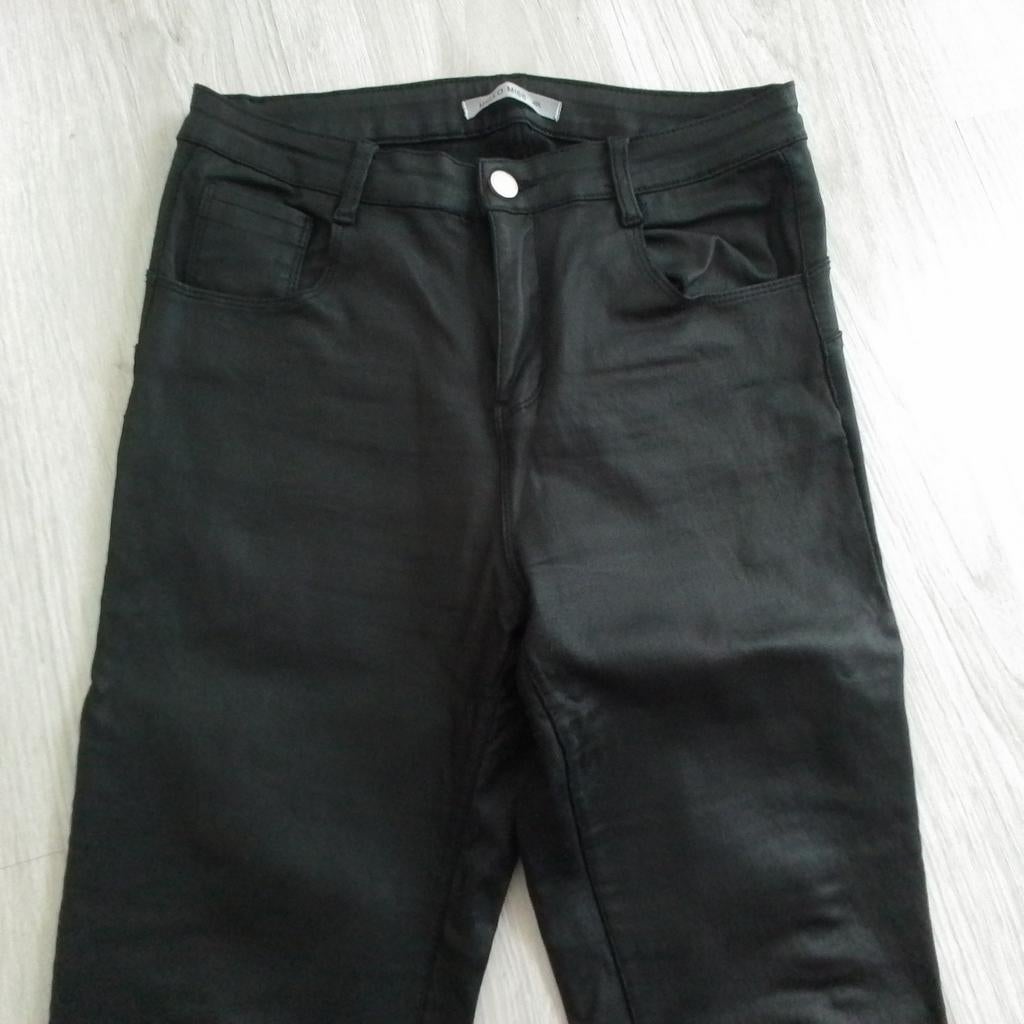 Skinny broek, Zwart, Maat 42/44 (L), Ophalen of Verzenden, Zo goed als nieuw