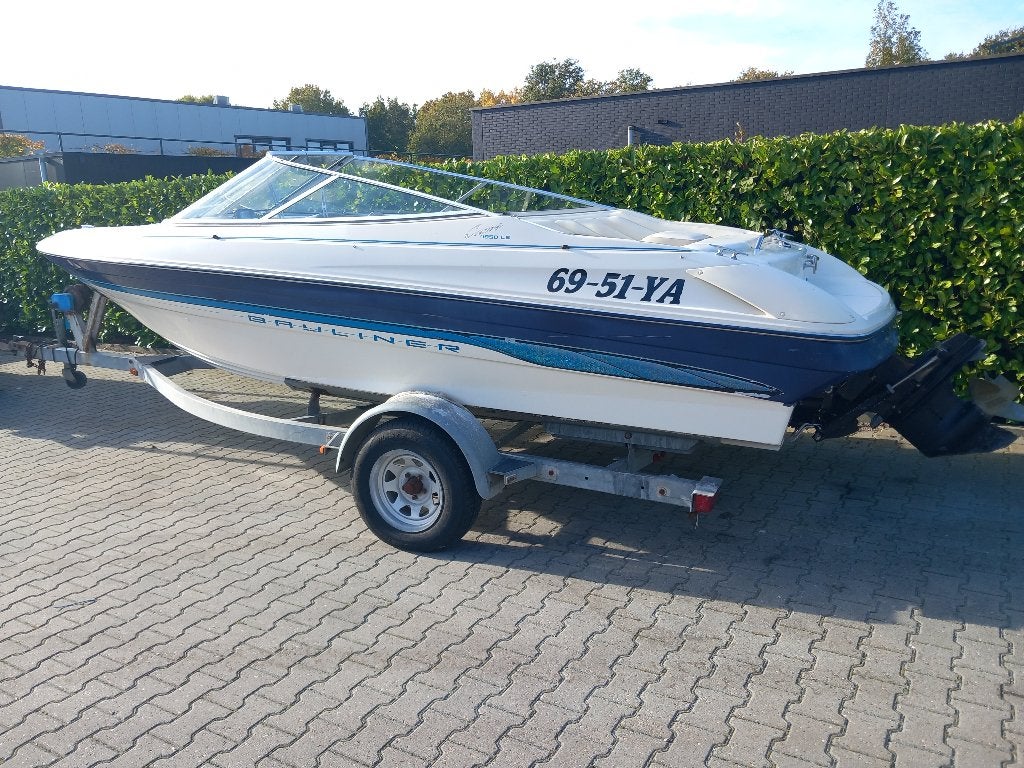 BAYINER 1850 OPEN PUNT 140 PK MERCRUISER TRAILER INRUIL MOG, Gebruikt, Binnenboordmotor, Met afstandsbediening, 120 tot 200 pk