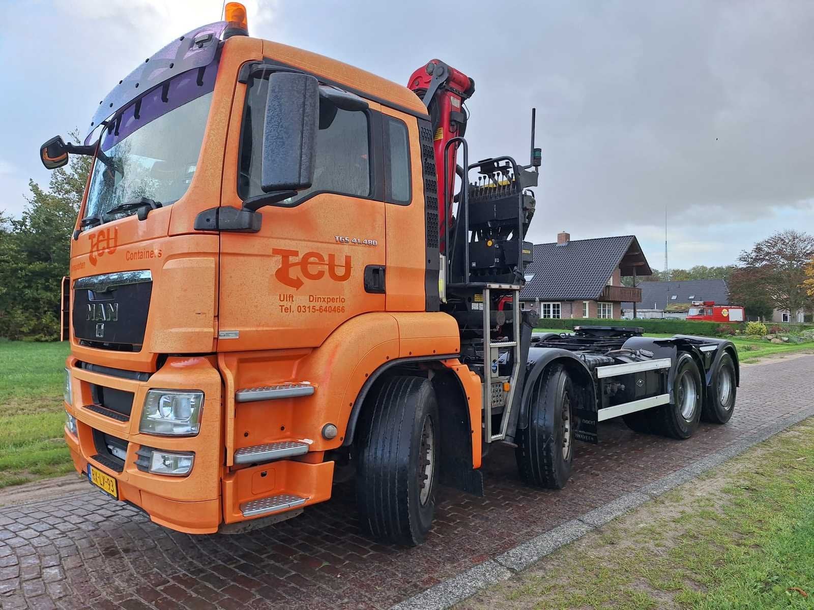 Man - TGS - 41.480 - 8x4 BB - Vrachtwagen 2010, Auto's, Euro 5, Origineel Nederlands, Bedrijf, 2 stoelen