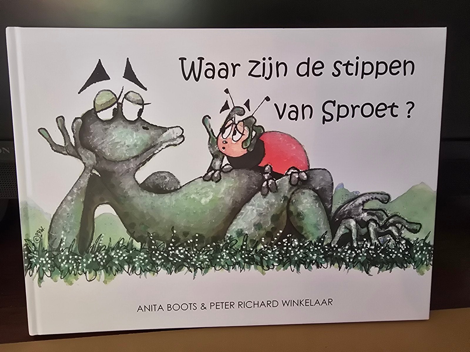 Waar Zijn de Stippen van Sproet? - Prentenboek, Ophalen of Verzenden, Fictie algemeen, Voorleesboek