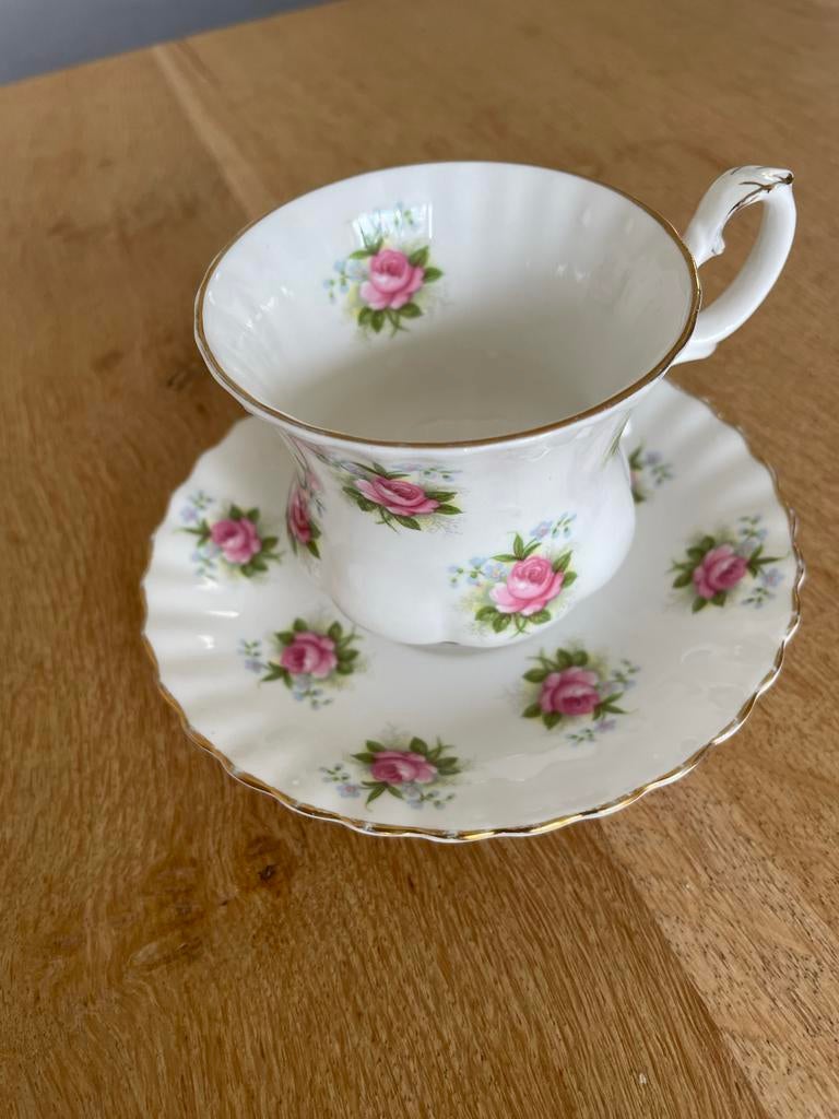 Royal Albert Old Country Roses Kop en Schotel, Ophalen