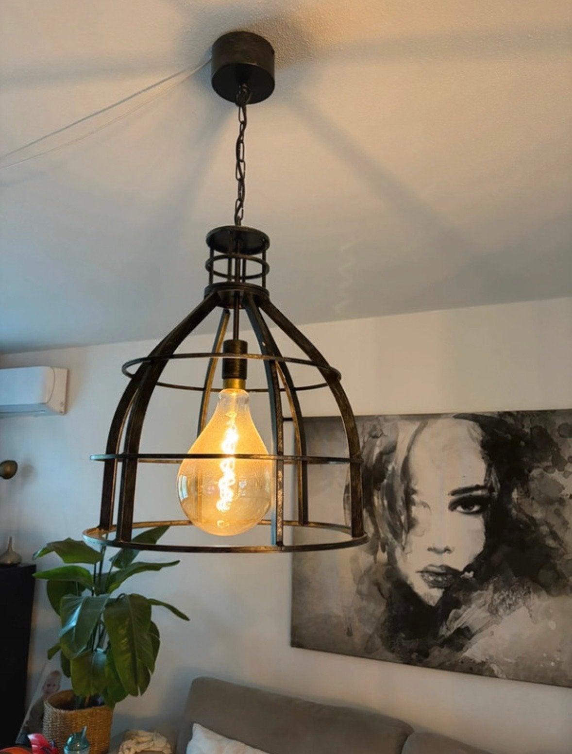 Zwarte Industriële Hanglamp met Dimbare Philips Bol, Ophalen, Zo goed als nieuw, Metaal, E27 (groot)