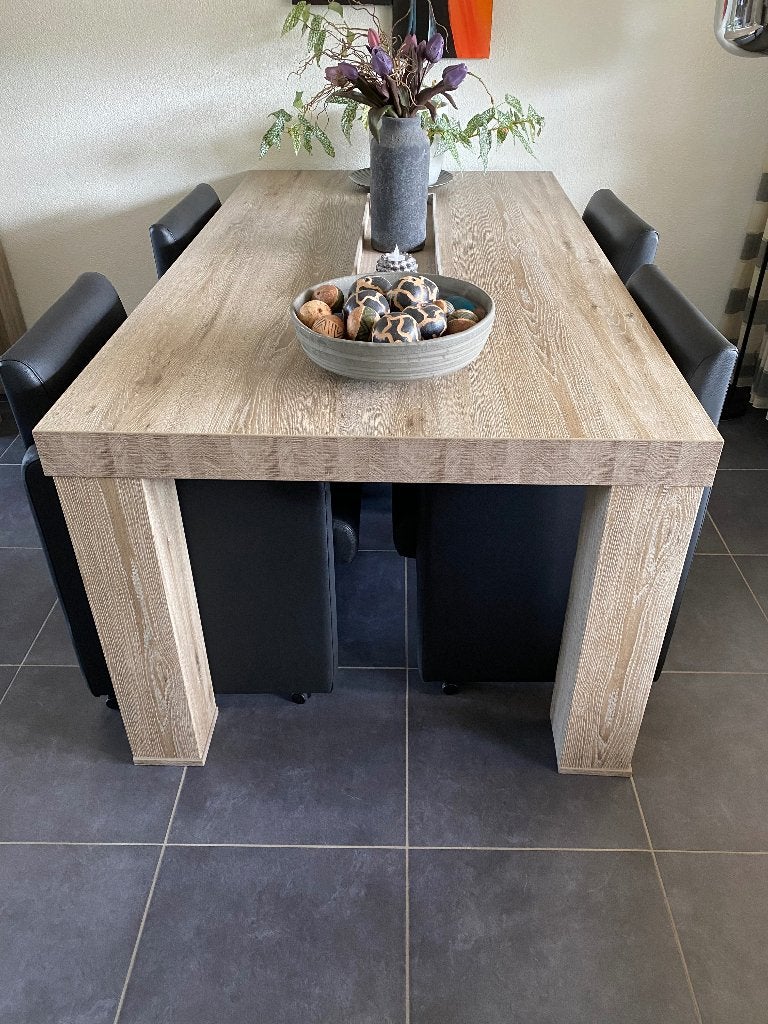Eetkamertafel met 4 leren stoelen, Huis en Inrichting, Stoelen, Ophalen, Gebruikt, Bruin, Vier