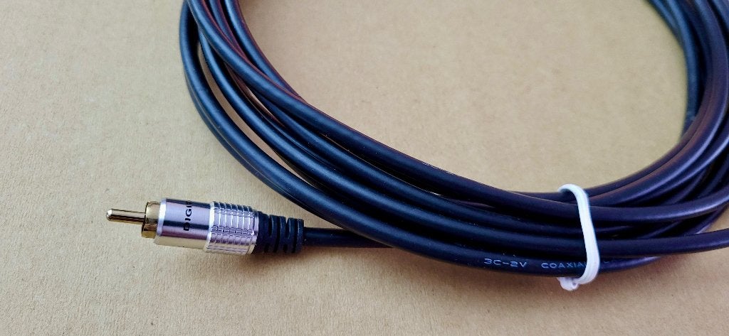 5 meter ~ Topklasse COAXIAL CABLE met RCA pluggen ~, Ophalen, Zo goed als nieuw, 5 tot 10 meter, Coaxiale kabel