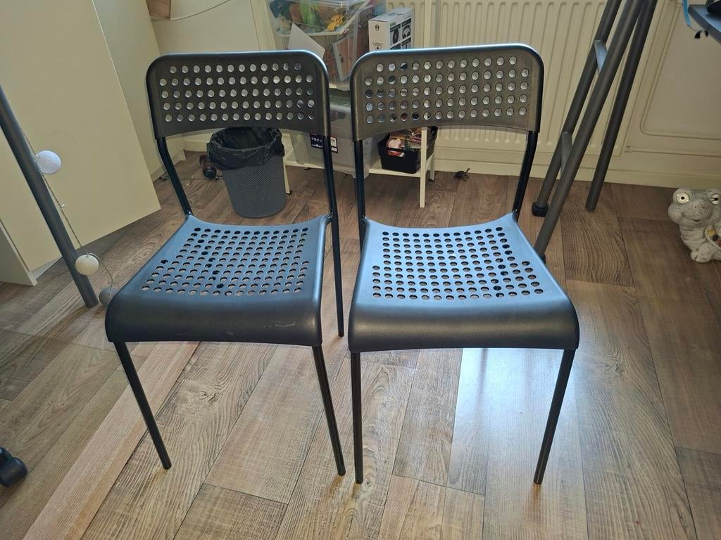 2x Zwarte IKEA Adde stoelen - Gebruikt, Ophalen, Gebruikt, Twee, Modern, functioneel