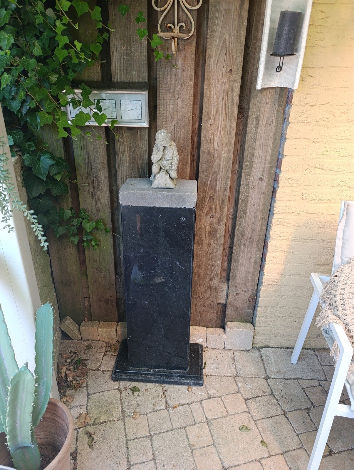 Prachtige zwarte marmeren zuil/sokkel, Huis en Inrichting, Woonaccessoires | Zuilen en Pilaren, Ophalen, Nieuw