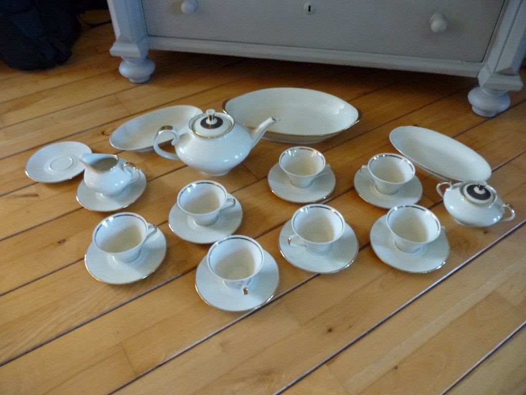 Mooi oud 14 delig Bavaria servies. Kronester., Gebruikt, Ophalen of Verzenden, Overige stijlen, Aardewerk