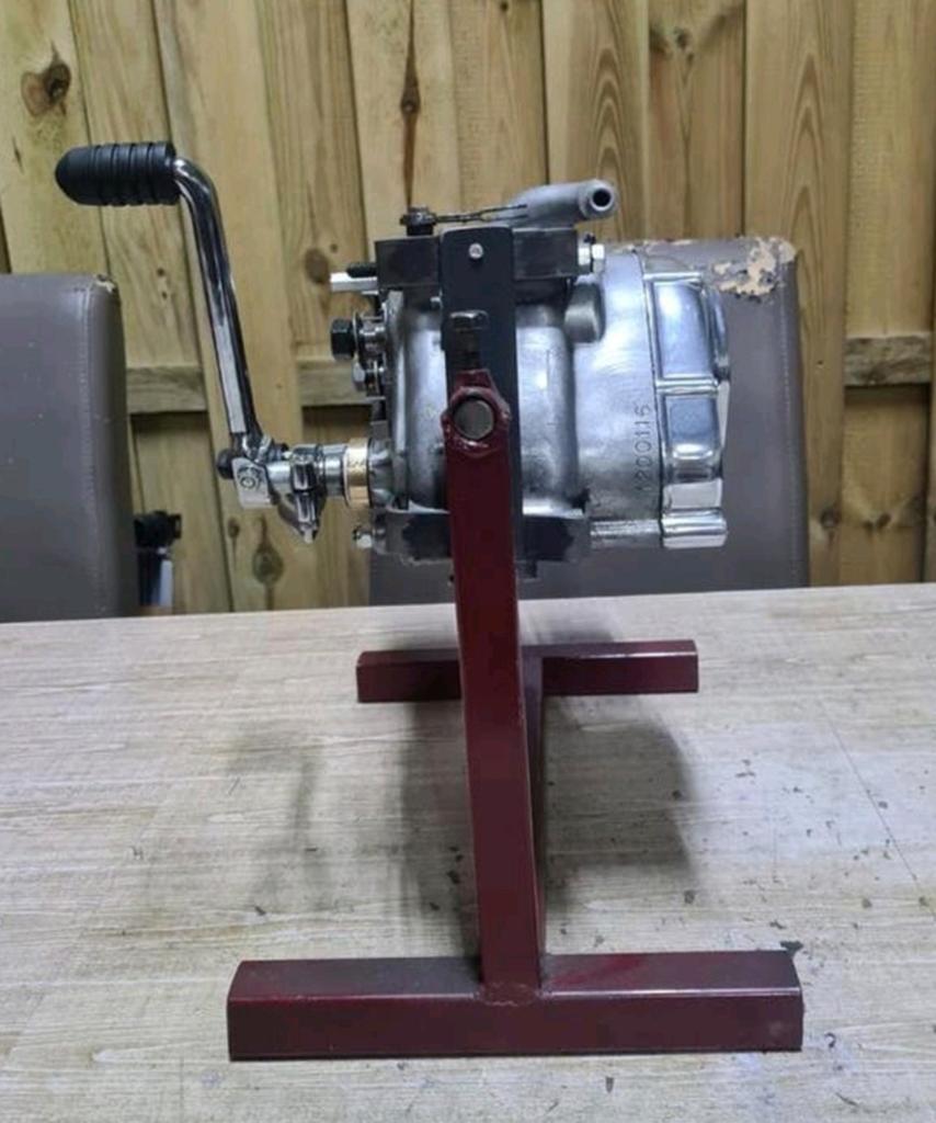 Geveriseerde 4 bak direct kickstarter in topstaat, Fietsen en Brommers, Brommeronderdelen | Kreidler, Rhenen, Van belzen scooters