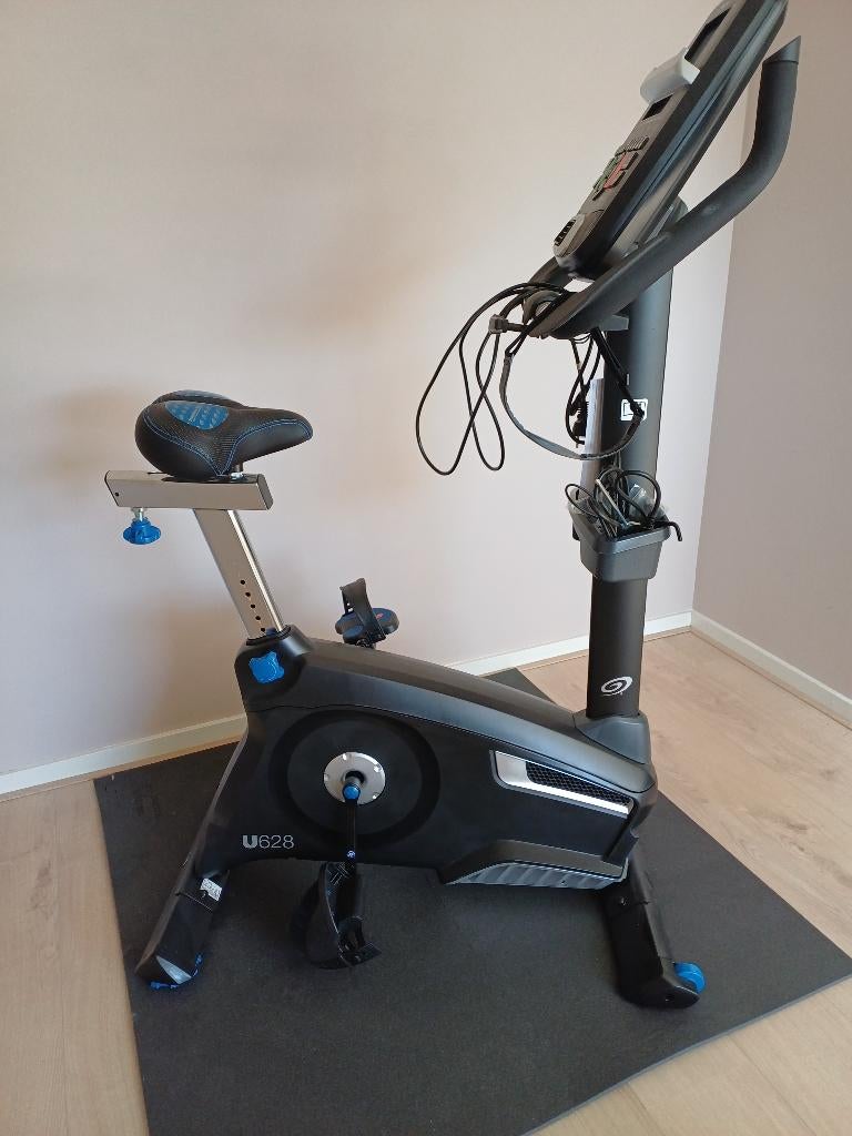 Nautilus U628 hometrainer, Ophalen, Nieuw, Overige materialen, Hometrainer