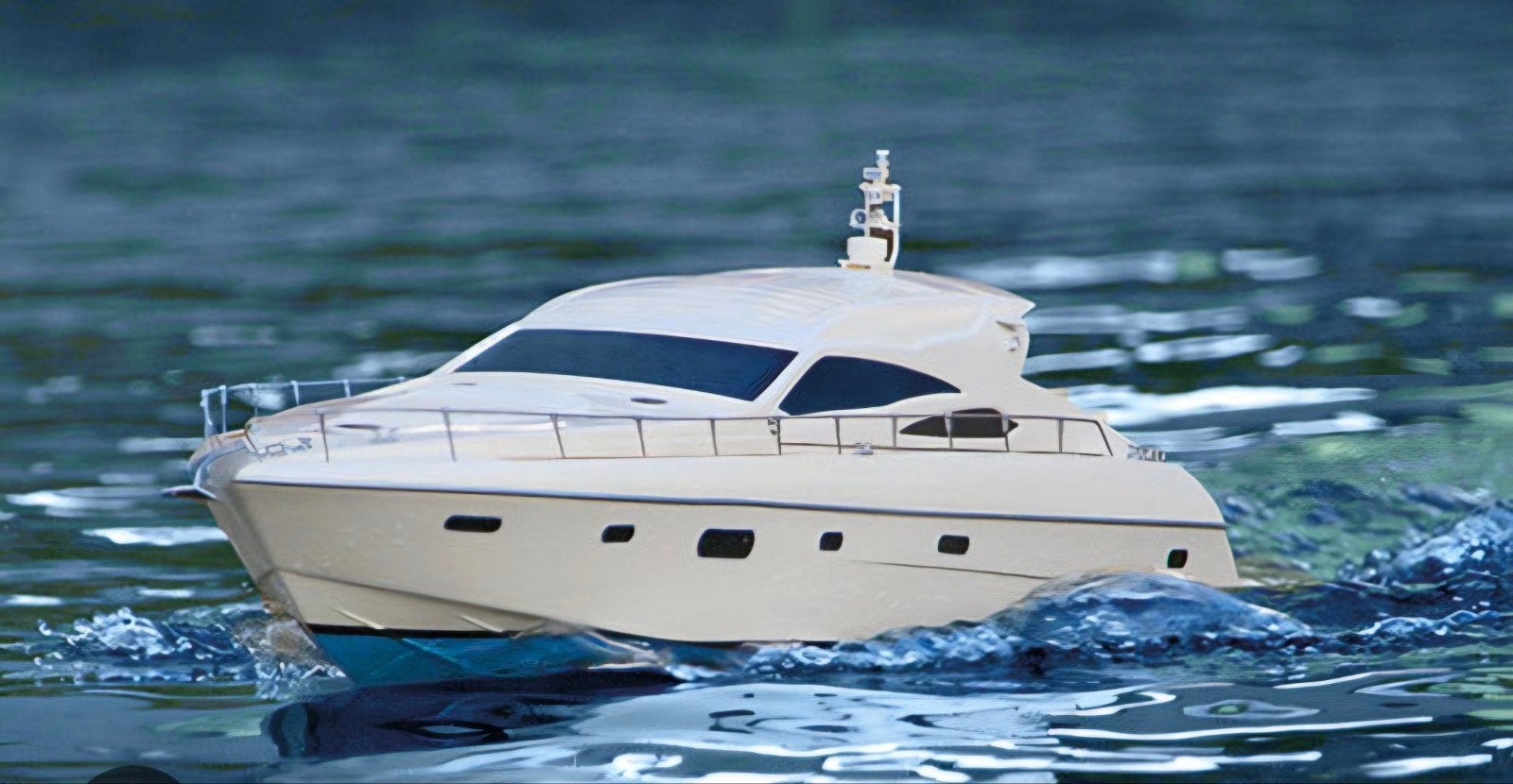Gezocht Robbe St Tropez Modelboot, Hobby en Vrije tijd, Modelbouw | Boten en Schepen, Ophalen of Verzenden, Gebruikt, Groter dan 1:32