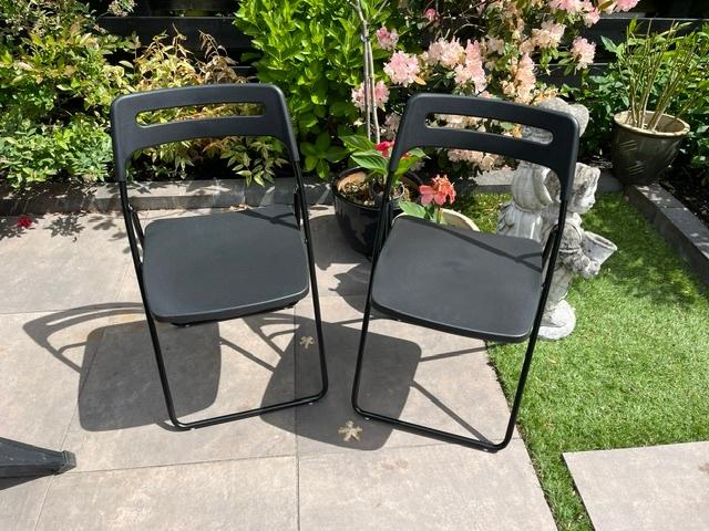 2 inklapstoelen, Huis en Inrichting, Ophalen, Twee, Zwart, Zo goed als nieuw