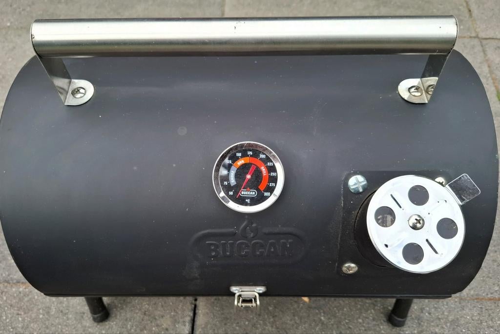 Buccan BBQ Grill met thermometer en brikettenstarter, Ophalen, Gebruikt, Buccan, Met accessoires