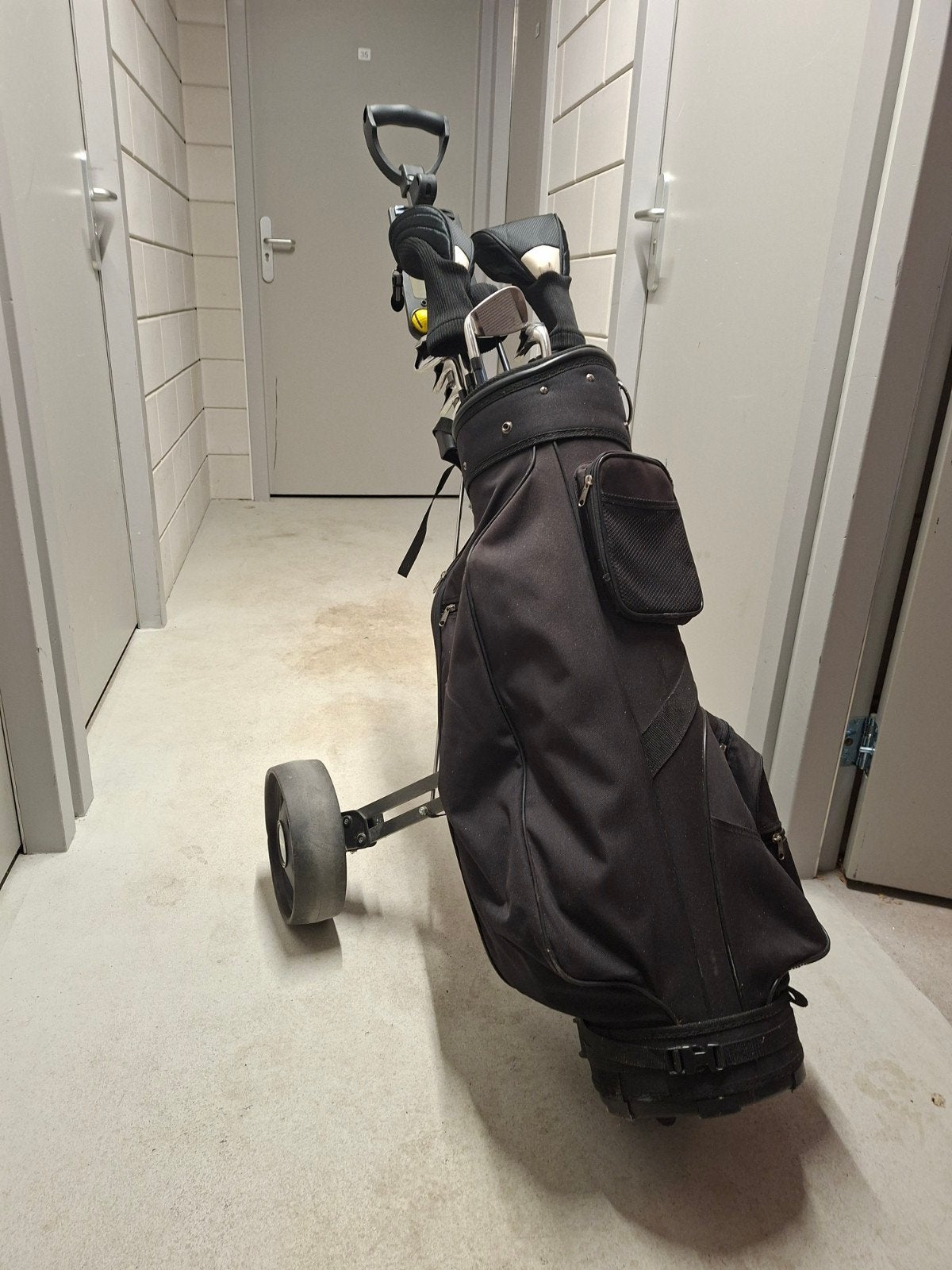 Golftrolley met golfset, Ophalen of Verzenden, Gebruikt, Set