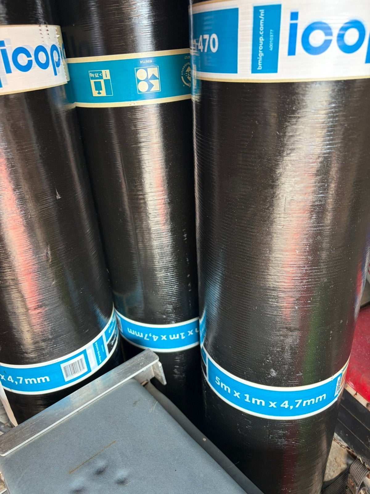 3 rollen toplaag eshagum, Doe-het-zelf en Verbouw, Dakpannen en Dakbedekking, Ophalen, Overige materialen, Zwart, Nieuw