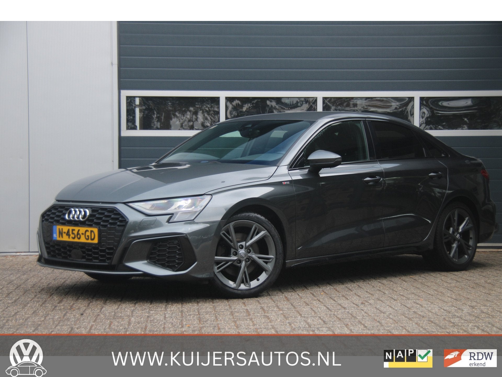 Audi A3 Limousine 35 TFSI S edition one| Virtual Cockpit | A, Auto's, Audi, Stof, 4 cilinders, 150 pk, Bedrijf