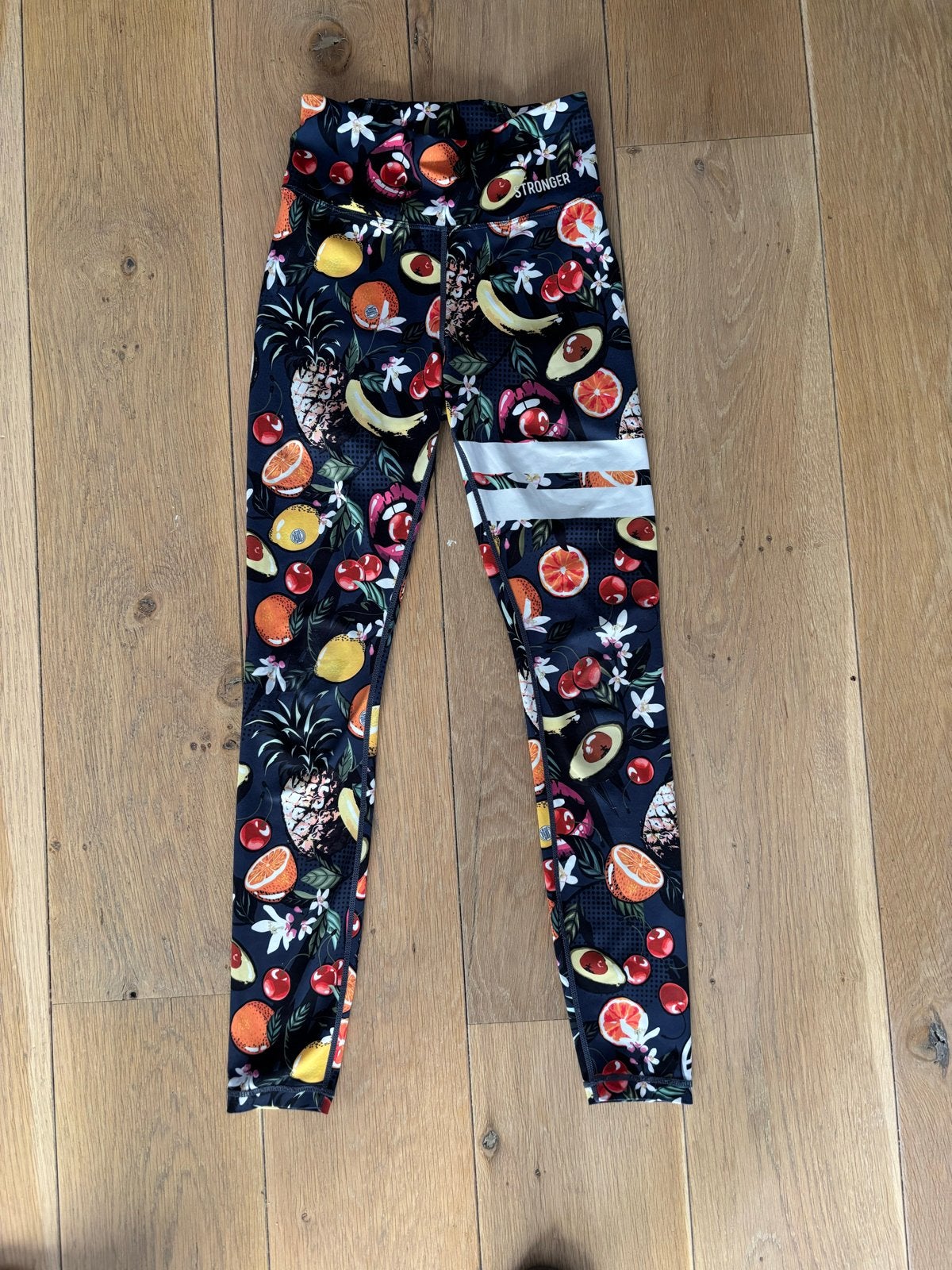 Stronger legging met fruitprint, maat XS, Meerkleurig, Ophalen of Verzenden, Maat 34 (XS) of kleiner, Fitness of Aerobics