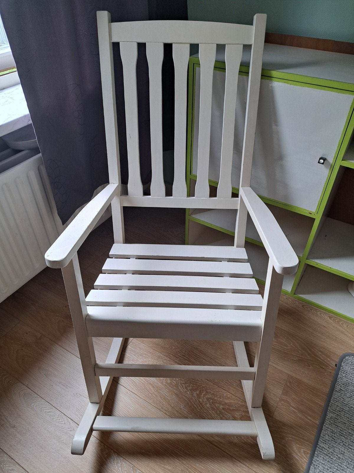 Witte houten schommelstoel, Ophalen, Gebruikt, Wit, Eén