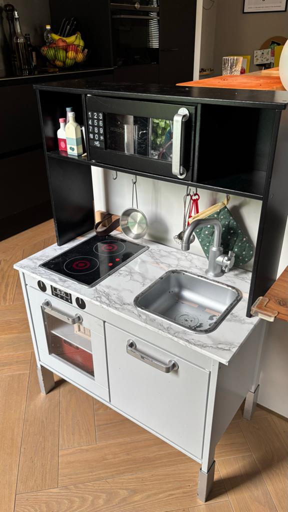 Gepimpte IKEA Speelkeuken - Modern Design, Kinderen en Baby's, Speelgoed | Speelkeukens, Zo goed als nieuw, Speelkeuken, Hout