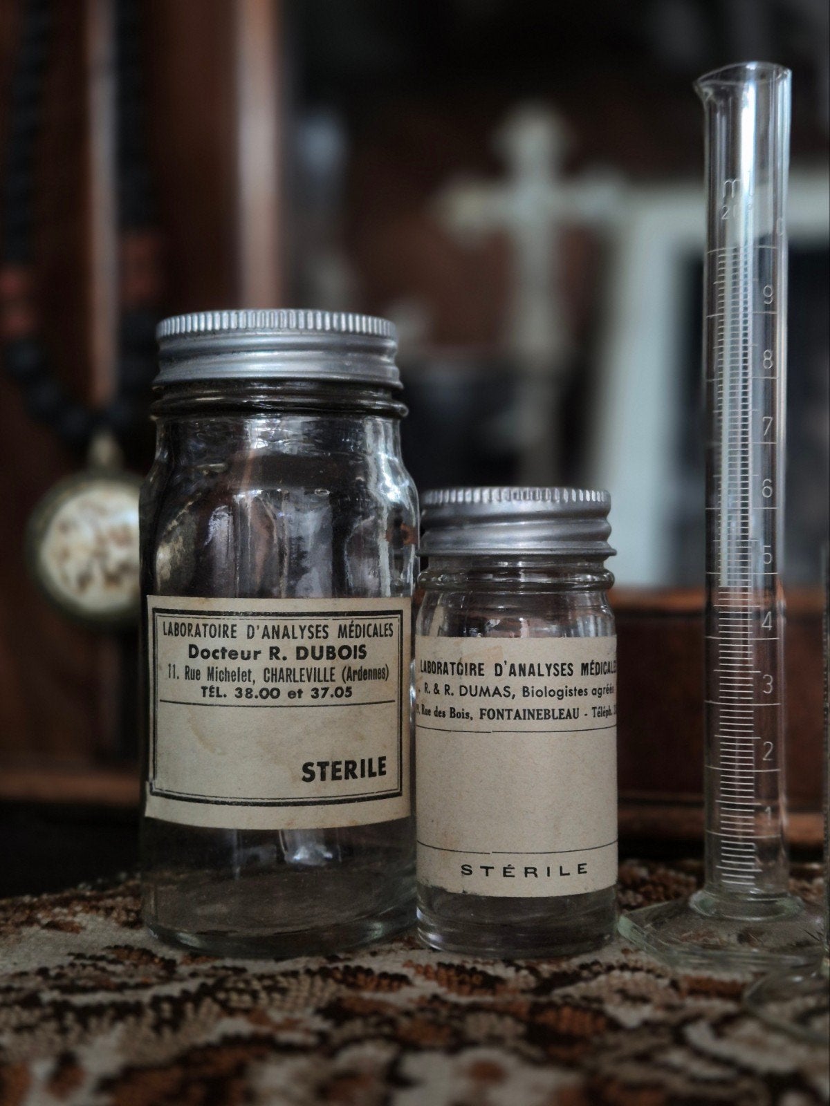 Antieke laboratorium glaasjes en apothekersflesjes, Ophalen of Verzenden