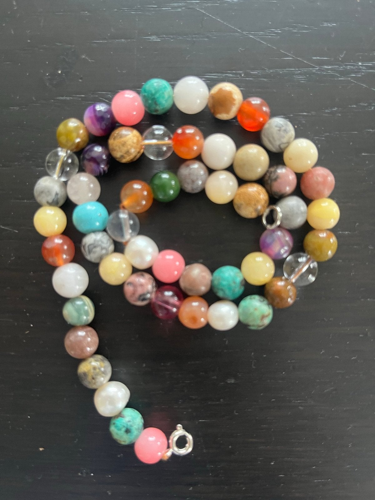 Ketting van halfedelstenen en zoetwaterparels, 45 cm, Sieraden, Tassen en Uiterlijk, Gebruikt, Overige kleuren, Ophalen of Verzenden