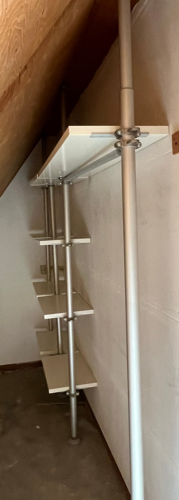 IKEA Stolmen kastsysteem, Ophalen, Gebruikt, Met plank(en), 150 tot 200 cm