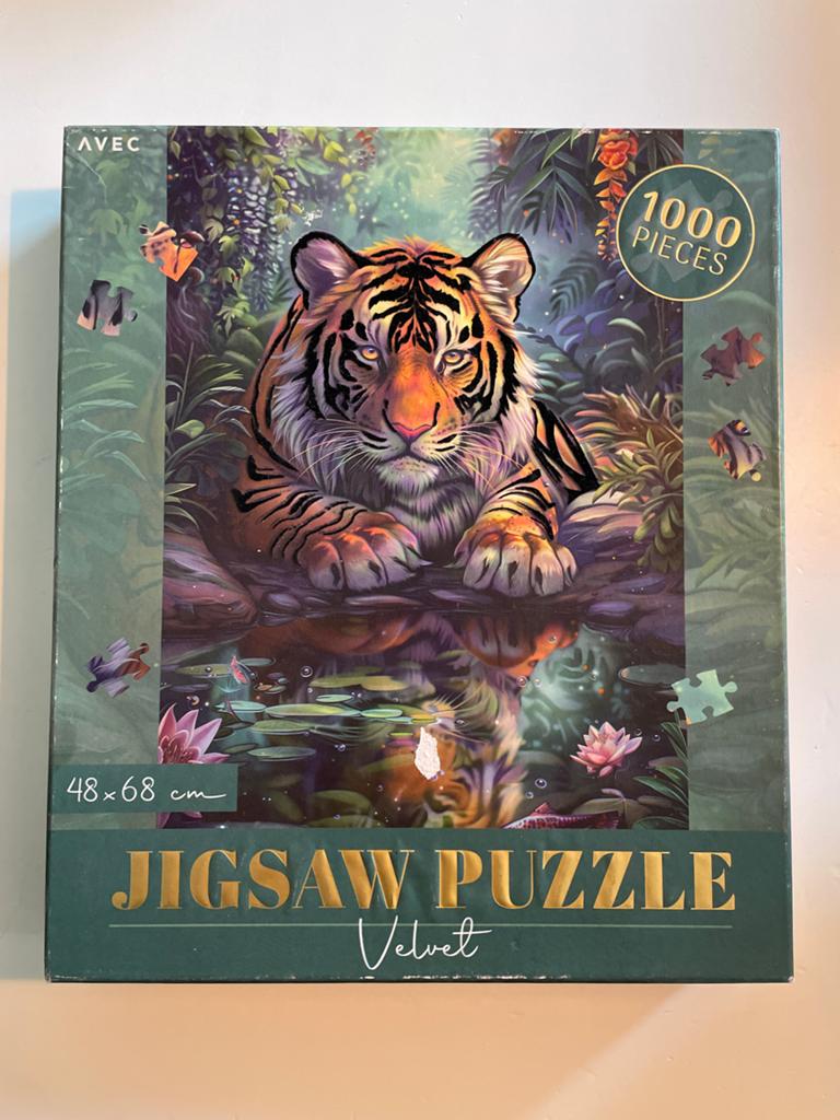 Jigsaw Puzzel Tijger 1000 Stukjes - Velvet, Ophalen of Verzenden, 500 t/m 1500 stukjes, Zo goed als nieuw, Legpuzzel