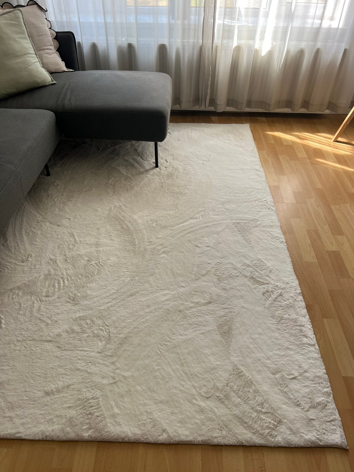 Zacht laagpolig vloerkleed, Huis en Inrichting, Stoffering | Tapijten en Kleden, Ophalen, Beige, 150 tot 200 cm, 200 cm of meer