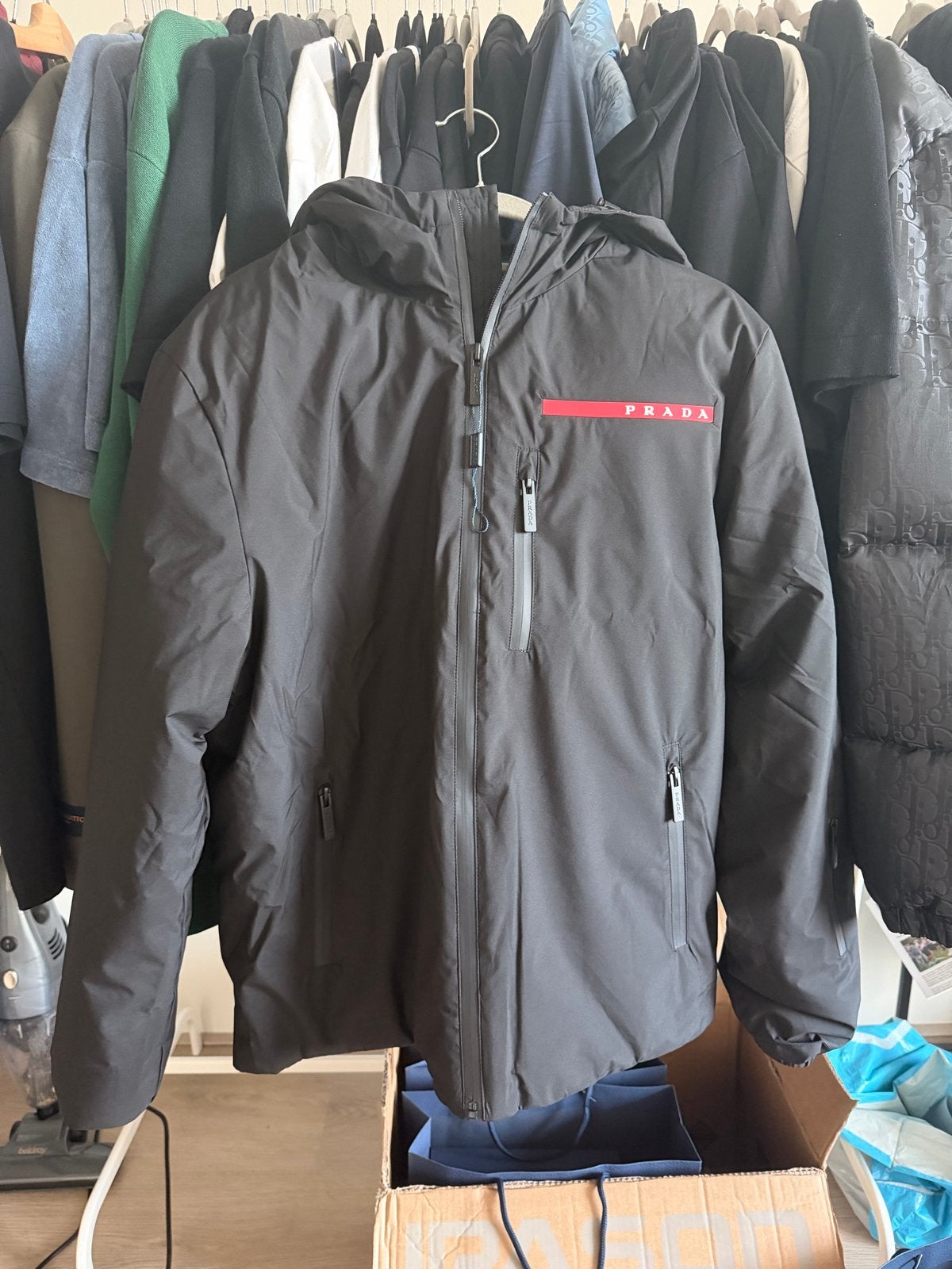 Nieuwe Prada Jas, Ophalen of Verzenden, Zo goed als nieuw, Maat 48/50 (M), Zwart